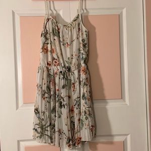 Molly Bracken white floral dress, size S/M